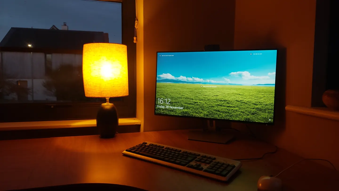 Lighting test of the desk and lamp
